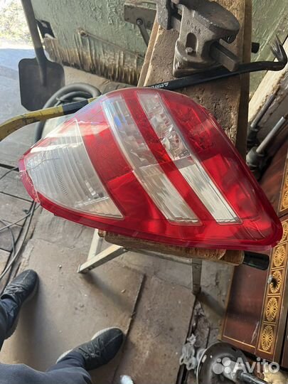 Фары тойота раф 4