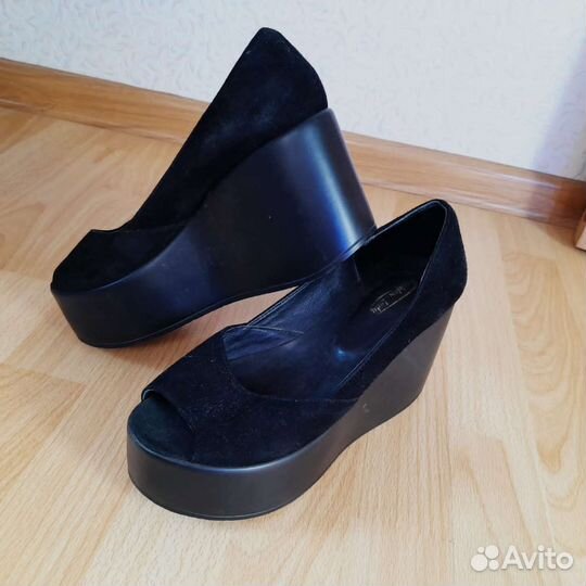 Босоножки