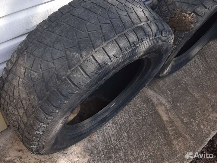 Bridgestone Blizzak DM-Z3 275/65 R17