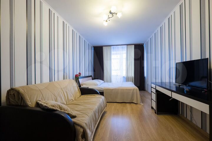 1-к. квартира, 42 м², 8/10 эт.
