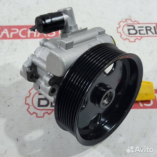 Насос гидроусилителя Mercedes-Benz Ml-Class W164