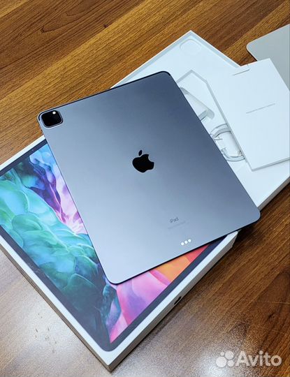 iPad Pro 12.9 256GB 2020/9 циклов