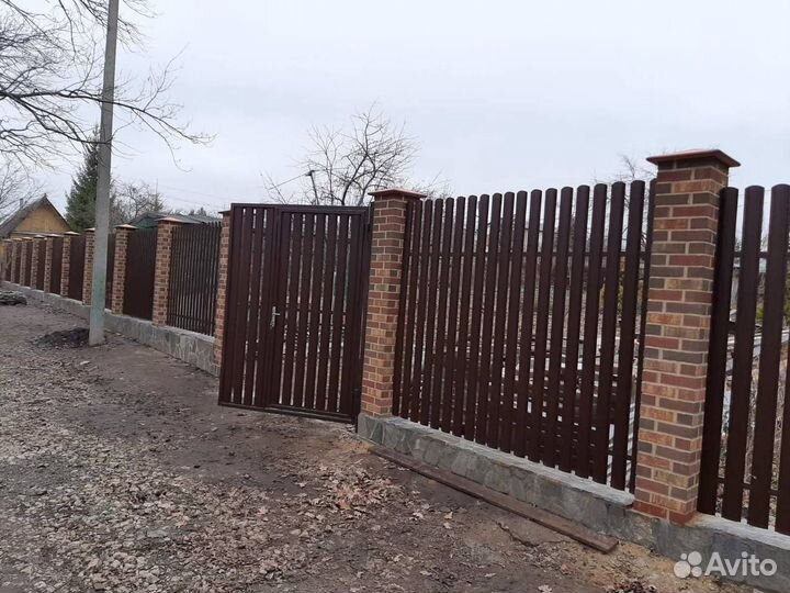 Штакетник металлический
