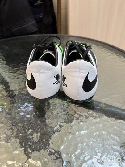Бутсы Nike Hypervenom Phatal FG White Black