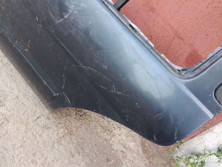 Задняя левая дверь Nissan Terrano D21