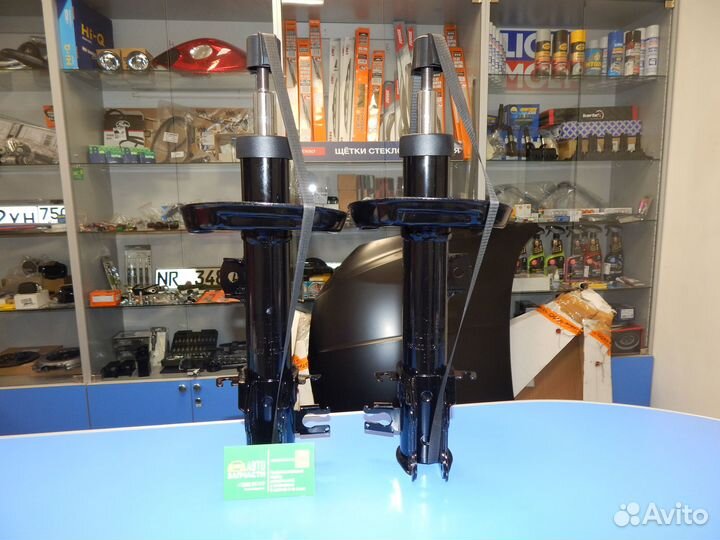 Амортизатор передний задний Logan, Sandero, Duster