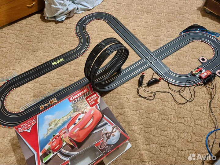 Гоночная трасса carrera go