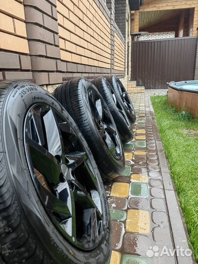 Комплект оригинальных колес R18 на Omoda C5