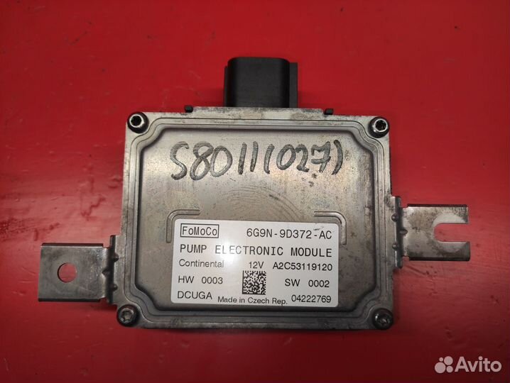 Блок управления бензонасосом Volvo S 80 2