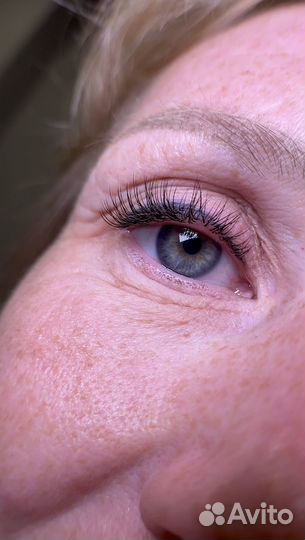 Наращивание ресниц модель