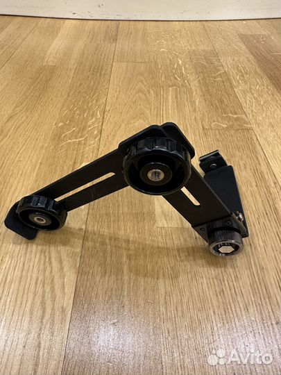 Крепление холодный башмак Sony VCT-55LH