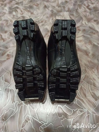 Лыжные ботинки детские 28