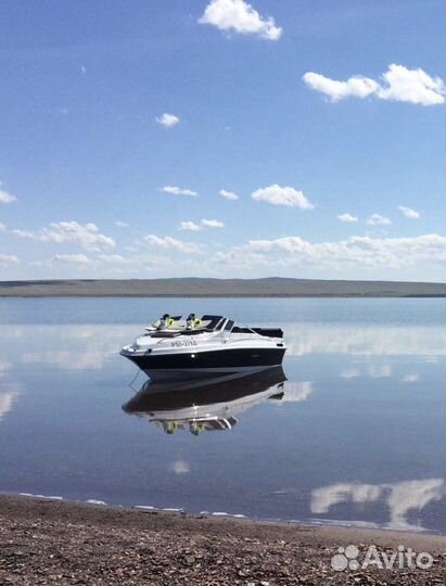 Катер SeaRay