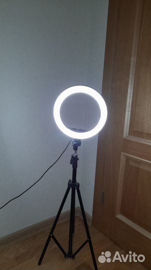 Круговая лампа