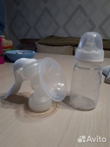 Молокоотсос ручной (в наборе с бутылочками)