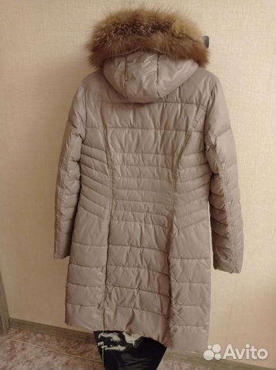 Пуховик женский 48