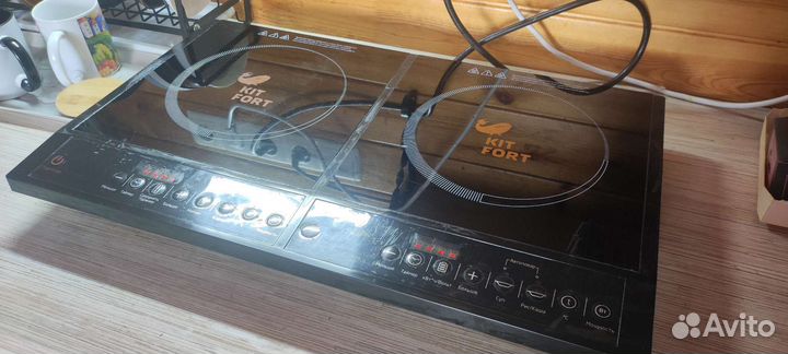 Индукционная плита Kitfort