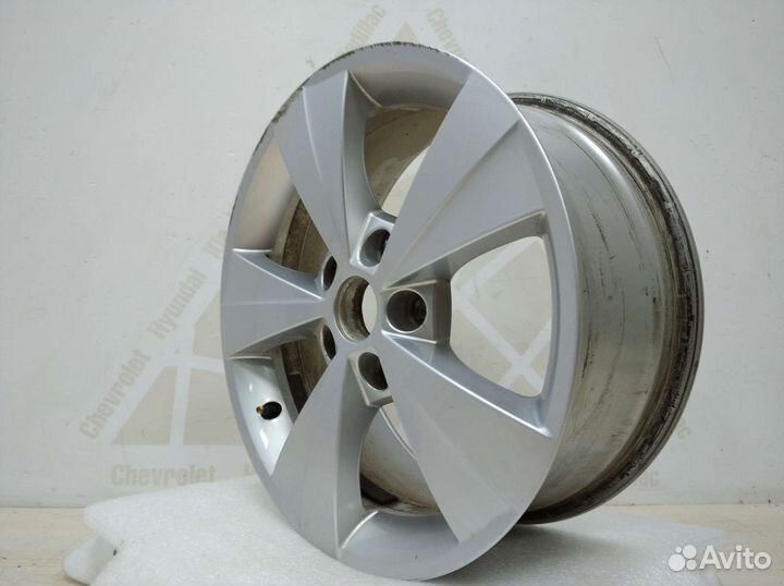 Диск литой R16 Skoda Octavia A7