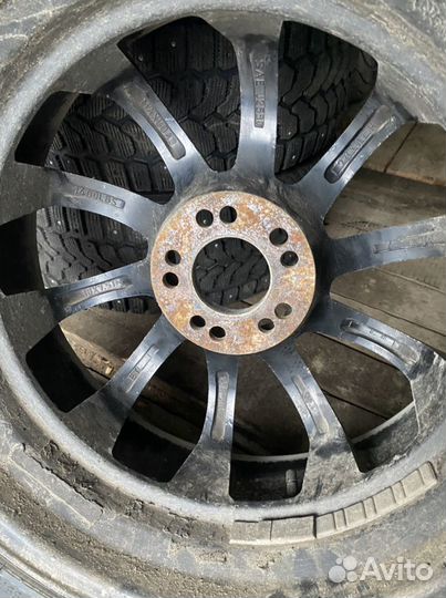 Комплект зимних шин r18 диски литые r18