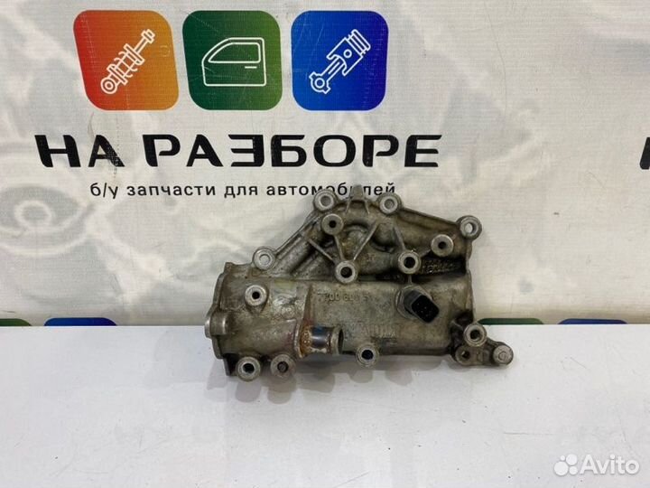 Фланец системы охлаждения Renault Duster HSM F4R