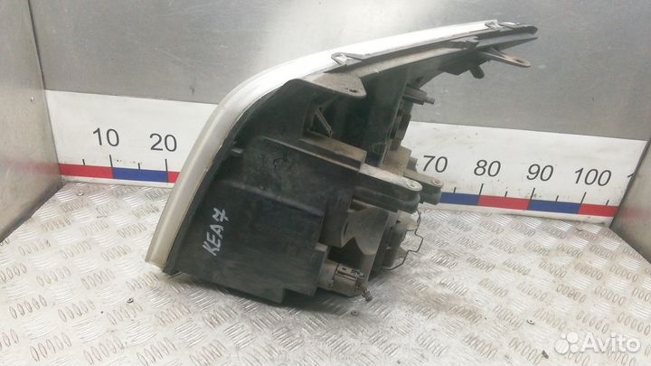 Фара левая Ford Transit 7 2007