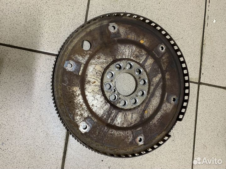 Маховик на Вольво xc90