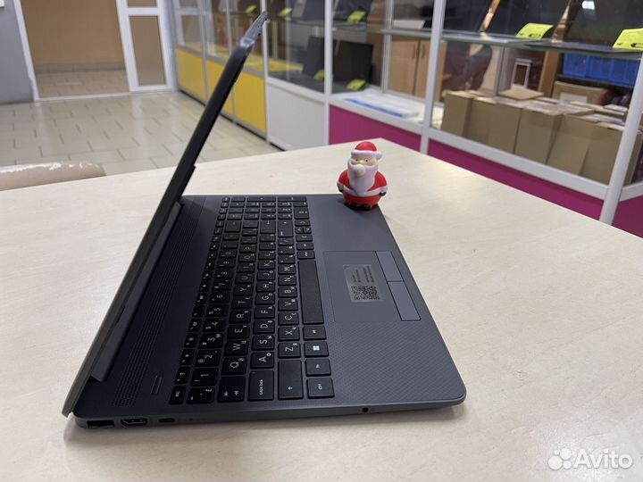 Потрясающий/Новый HP/Ryzen 5/8GB/SSD500/FHD