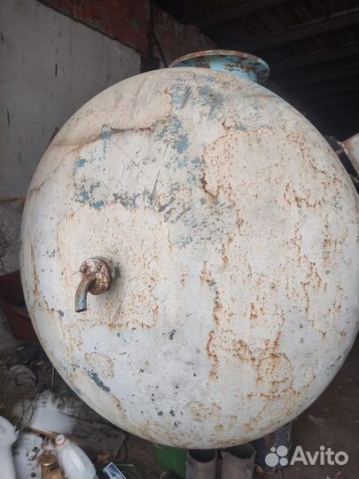 Воздухосборник В-10