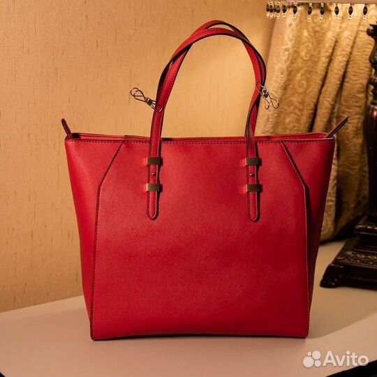 Сумка женская красная Guess