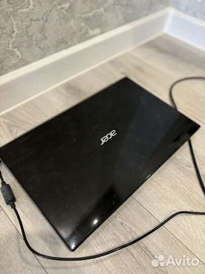 Ноутбук Acer Aspire V3-571G