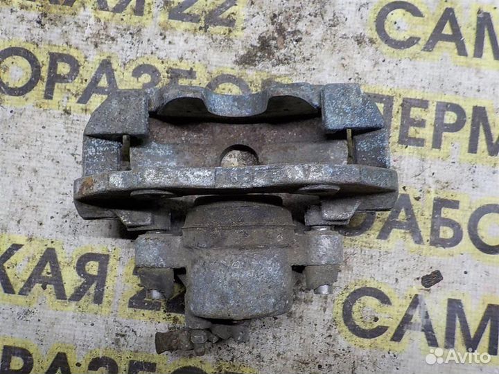 Суппорт передний правый Mazda Mazda 3 (BL) 2008-2