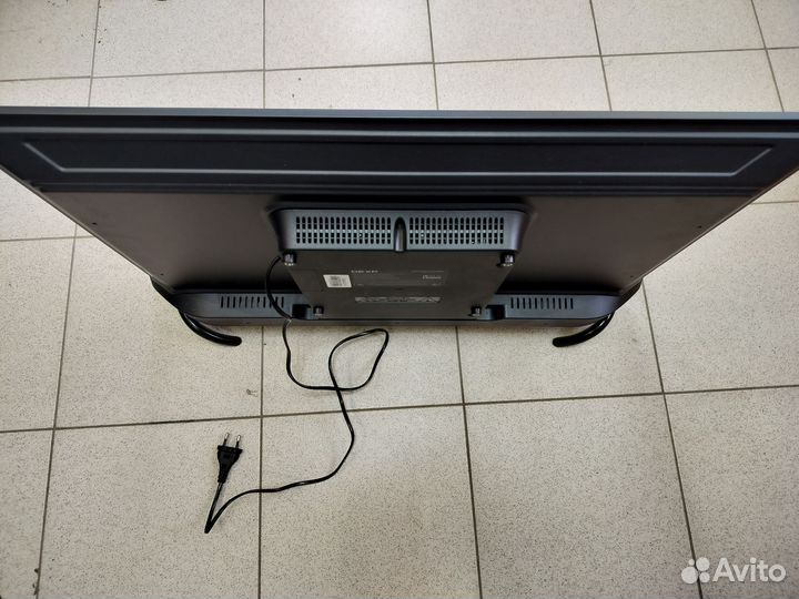 Телевизор dexp 32fcy1