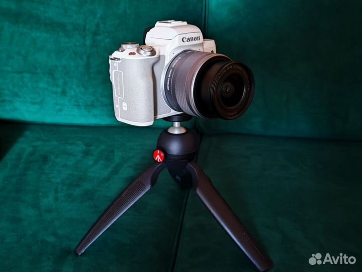 Canon EOS M50 Kit 15-45mm IS STM White +аксессуары