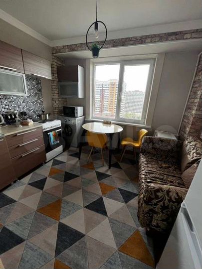 1-к. квартира, 36 м², 14/14 эт.