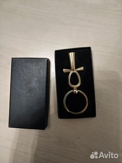 Брелок металлический