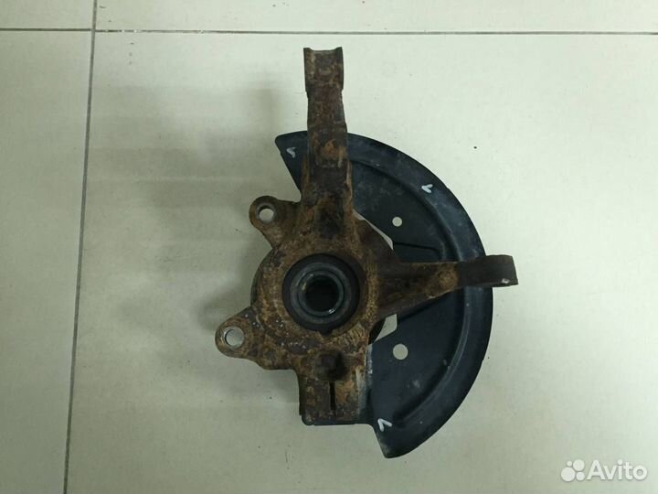 Кулак поворотный передний правый Renault Logan 2 2