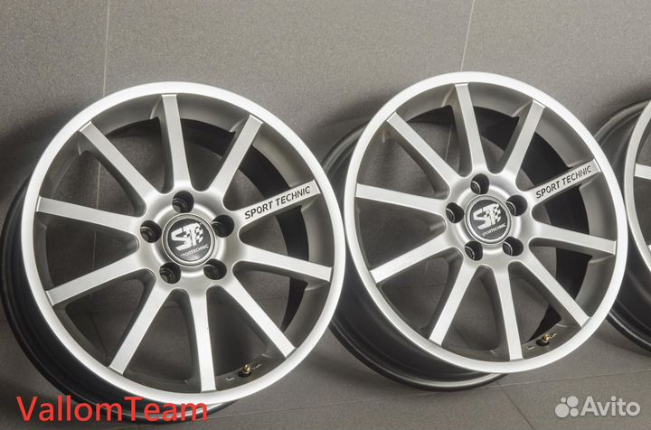 Лот M877125 Фирменные 17-е диски sport technic