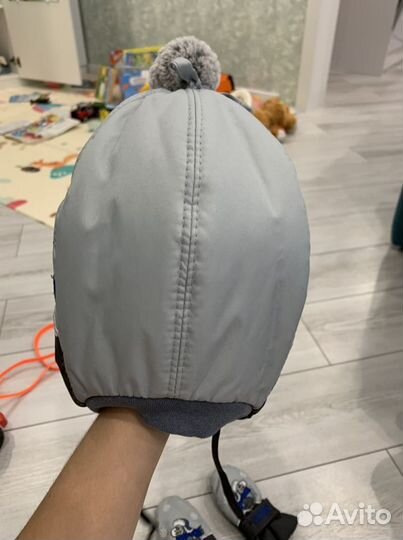 Зимняя шапка с варежками