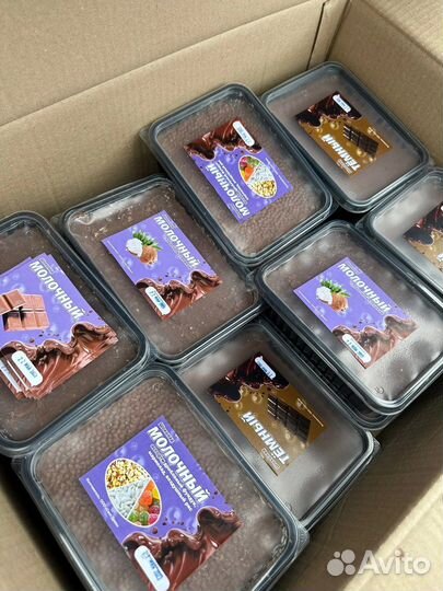 Шоколад молочный ассорти в брикете оптом