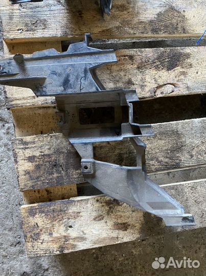 Кронштейны фар bmw x5 e53