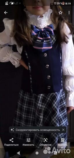 Эксклюзивная белая блузка для 1- 2 класса