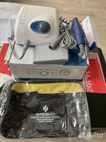 Аппарат для маникюра и педикюра