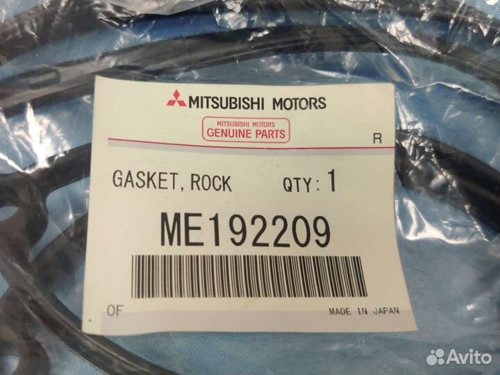 Прокладка клапанной крышки Mitsubishi Pajero 4 3.2