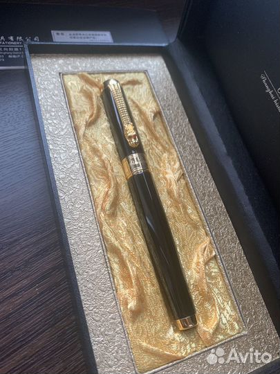 Перьевая ручка Jinhao