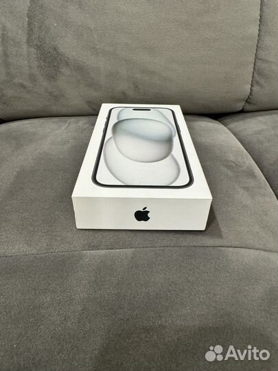 iPhone 15, 128 ГБ