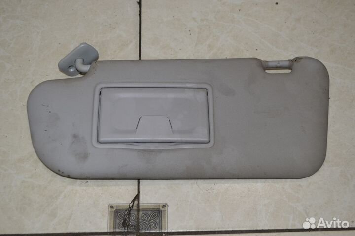 Козырек солнцезащитный левый Mazda 3 BK