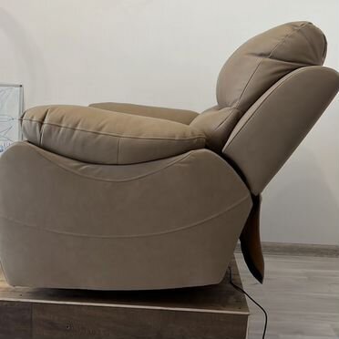 Кресло реклайнер "Лаундж" с электроприводом