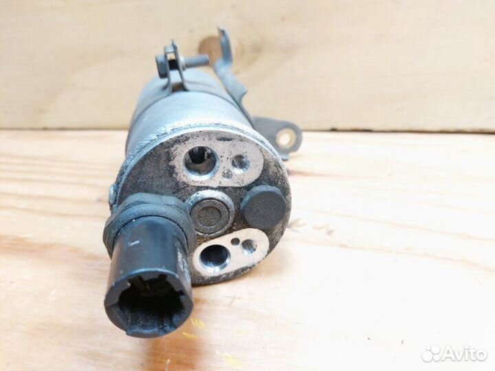 Бачок осушителя кондиционера Nissan Laurel HC35