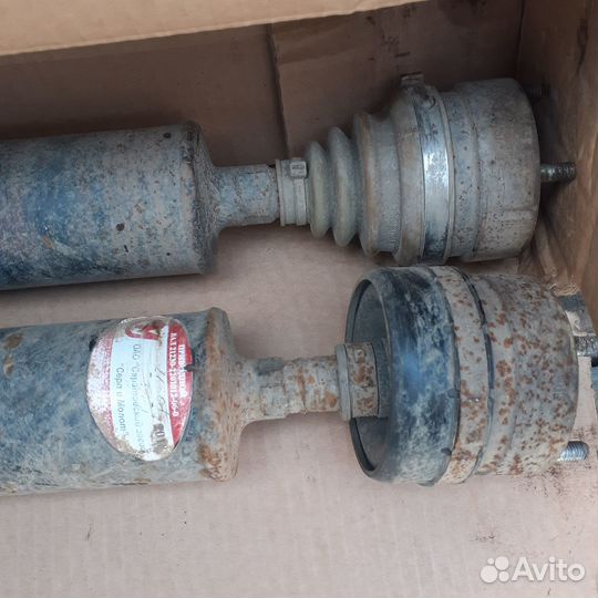 Карданный вал на Ниву Шевроле 2123