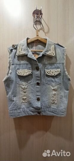 Джинсовая жилетка